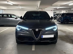 Bild des Angebotes Alfa Romeo Stelvio Stelvio 2.0 Turbo 16V AT8-Q4 — 1. Hand —
