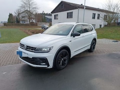 Bild des Angebotes VW Tiguan Allspace Highline 4Motion