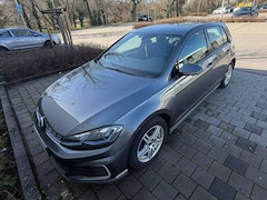Bild des Angebotes VW Golf GTE Golf VII Hybrid 5-Türer 1.4 Plug-In-Hybrid DSG