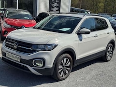 Bild des Angebotes VW T-Cross Move TSI 110 DSG