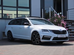 Bild des Angebotes Skoda Octavia RS Autom. 4x4 Pano Ambiente Carbon