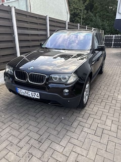 Bild des Angebotes BMW X3 2.0i X Drive Leder Pano  Xenon 8 x  bereift 186TKM