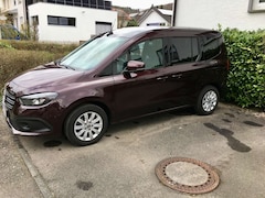 Bild des Angebotes Mercedes-Benz T-Class T-Klasse T 180 Automatik Edition