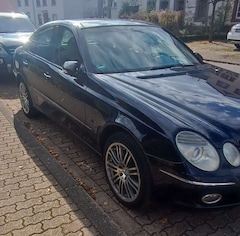 Bild des Angebotes Mercedes-Benz E 320 E 320 CDI 4Matic Automatik Elegance DPF