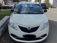 Bild des Angebotes Lancia Ypsilon Ypsilon Y 1.2 8v Silver
