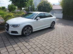 Bild des Angebotes Audi A3 A3 1.8 Attraction
