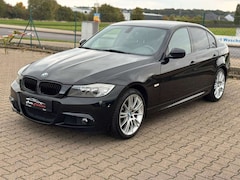 Bild des Angebotes BMW 325 i Automatik xDrive M-Paket Alkantara 2.HAND