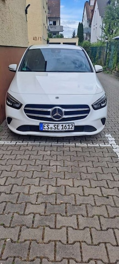 Bild des Angebotes Mercedes-Benz 180