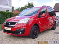 Bild des Angebotes Peugeot Partner TEPEE 110 KLIMAAUT,SHZ,PDC,GRA,BT,APPLE-CP