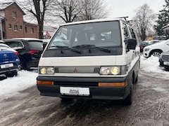 Bild des Angebotes Mitsubishi L300 GLX 9-Sitzer