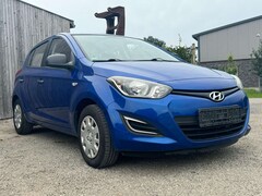 Bild des Angebotes Hyundai i20 1.1 CRDi Fifa World Cup Edition,Klima,Tüv Neu