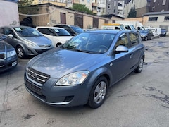 Bild des Angebotes Kia Ceed / cee'd LX*Klimaanlage*Euro4*2.Hand*Allwetterb.*TÜV NEU
