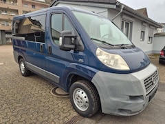 Bild des Angebotes Fiat Ducato Kombi 30 100*9 Sitzer*