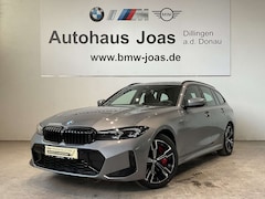 Bild des Angebotes BMW 330 i xDrive | M Sportpaket pro | Panorama-Glasdach |