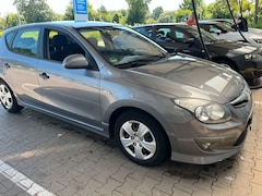 Hyundai i30 1.6 CRDi 66 kW Classic