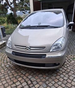 Bild des Angebotes Citroen Xsara Picasso 1.6 Exclusive