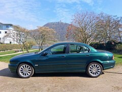 Bild des Angebotes Jaguar X-Type X-Type 2.2 Diesel LEDER BEIGE / NAVI / 17-Zoll