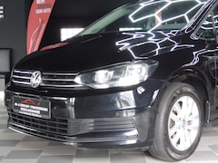 Bild des Angebotes VW Touran 1.6 TDI Comfortline DSG/ACC/NAV/SHZ/PDC