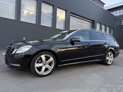 Bild des Angebotes Mercedes-Benz E 350 T Avantgarde Xenon AHK Navi COMAND ACC