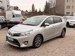 Bild des Angebotes Toyota Verso 1.8l Valvematic*Panorama*R-Cam*Navi*Top
