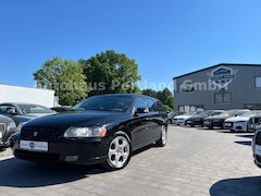 Bild des Angebotes Volvo V70 2.4 D5 Edition Sport Aut./AHK/PDC/Xenon/Temp