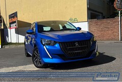 Bild des Angebotes Peugeot 208 Allure*Pano*R-Cam*Navi*Keyless*LED*