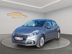 Bild des Angebotes Peugeot 208 Allure *Navigation*Panorama*aus 1.Hand*