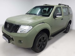 Nissan Pathfinder 2.5 dCi 3T 4X4 Klima Standheiz. Schec