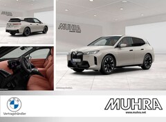 Bild des Angebotes BMW iX xDrive60 M Sport 21" AHK Softclose Sitzbelüft