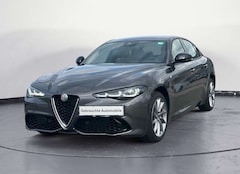Bild des Angebotes Alfa Romeo Giulia 2.0 Turbo 16V AT8-Q4 Ti ACC Navi R-Kamera