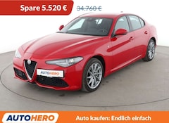 Bild des Angebotes Alfa Romeo Giulia 2.0 Turbo Ti Q4 Aut.*NAV*XENON*ACC*CAM*PDC*SHZ