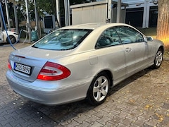 Bild des Angebotes Mercedes-Benz CLK 200 CLK Coupe 200 Kompressor Avantgarde