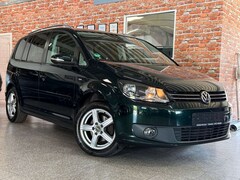 Bild des Angebotes VW Touran Cup-1.6TDI-7 Sitze-DSG-Navi-Kamera-AHK