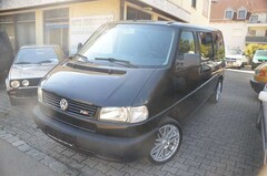 Bild des Angebotes VW T4 Caravelle TDI  langer Radstand, 2 Schiebetüren