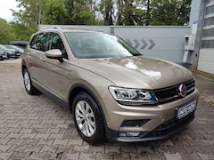 Bild des Angebotes VW Tiguan 1.5 TSI*RFK*SHZ*LED*