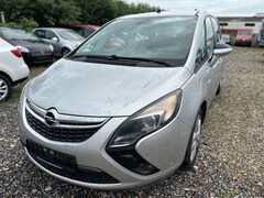 Bild des Angebotes Opel Zafira C Tourer Edition 2.0 CDT, Text Lesen