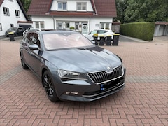 Bild des Angebotes Skoda Superb L&K 4x4