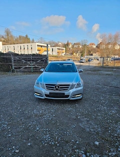 Bild des Angebotes Mercedes-Benz E 200 E -Klasse Lim. E 200 CGI BlueEfficiency