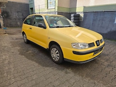 Bild des Angebotes SEAT Ibiza Servolenkung/Zentral/Allwetter/TÜV 11/2027
