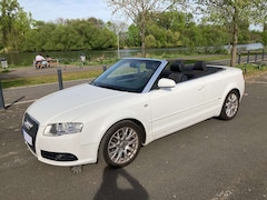 Bild des Angebotes Audi A4 A4 Cabriolet 2.0 TDI DPF