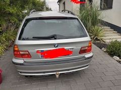 Bild des Angebotes BMW 330 330i