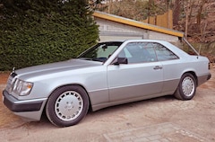 Bild des Angebotes Mercedes-Benz 230 230 CE mit H Kennzeichen