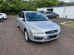 Bild des Angebotes Ford Focus Ghia