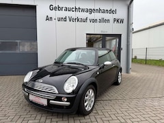 Bild des Angebotes MINI One Mini One*SHZ*KLIMA*GJREIFEN*E-FENSTER