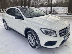 Bild des Angebotes Mercedes-Benz GLA 200 GLA 200 7G-DCT AMG Line