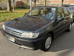 Bild des Angebotes Peugeot 306 XR
