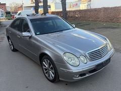 Bild des Angebotes Mercedes-Benz E 240 ELEGANCE/Automatik/Euro4