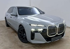 Bild des Angebotes BMW 740 7 740 d xDrive M Sport*Iconic Glow*
