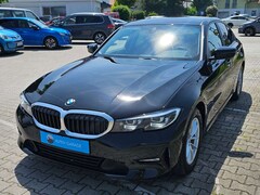 Bild des Angebotes BMW 318 318d*Limo*Advantage*Sthz*Virtual*DAB*NAVI*Keyless*