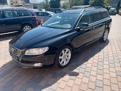 Bild des Angebotes Volvo V70 D4 Kombi Momentum NAVI, Leder PDC